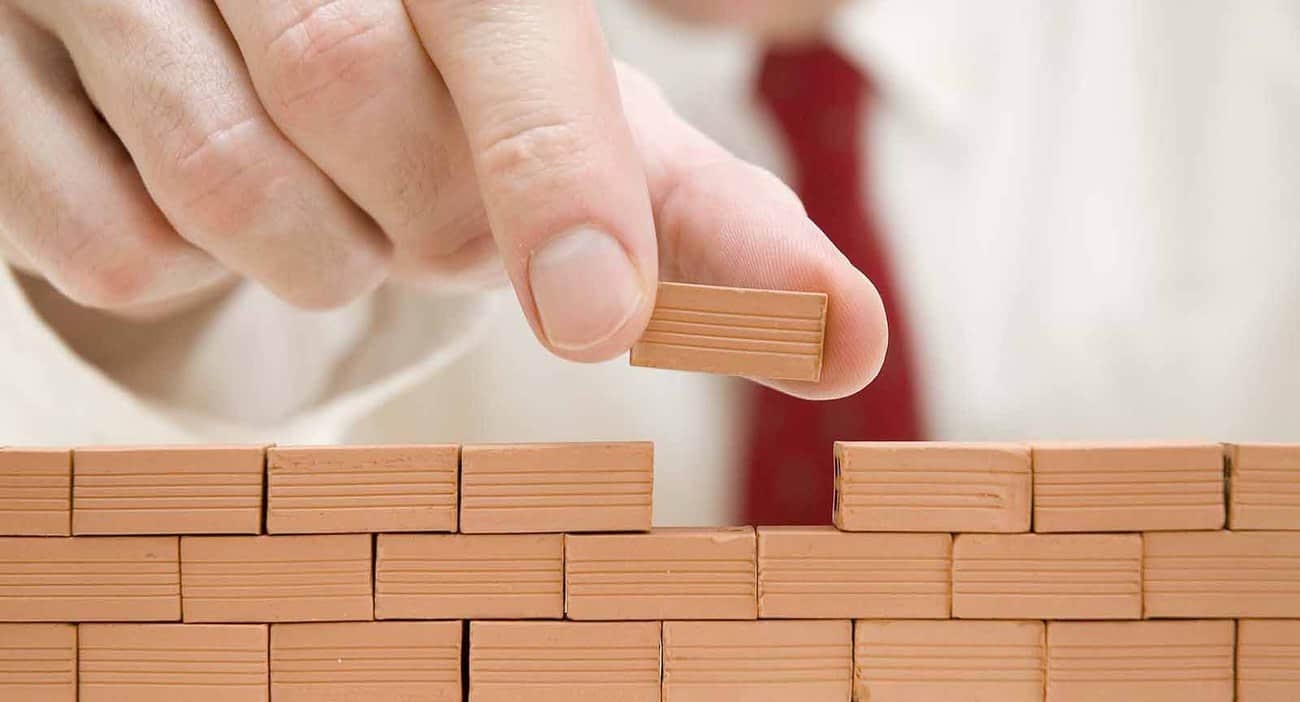 What Can a Party Wall Delay Actually Cost a Project Sutton?